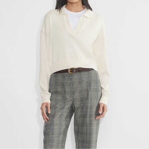Aritzia Clara Merino Wool Sweater light birch
Size S